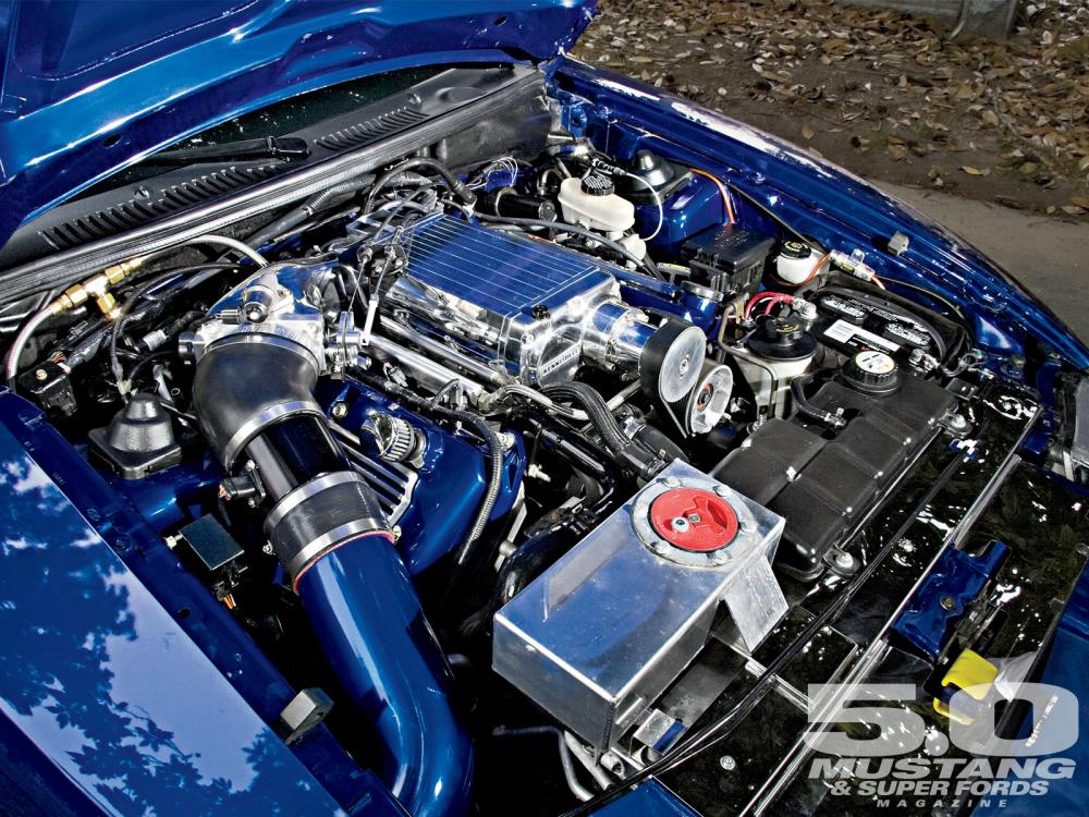 m5lp_1008_05_o+2003_ford_mustang_cobra+engine.jpg